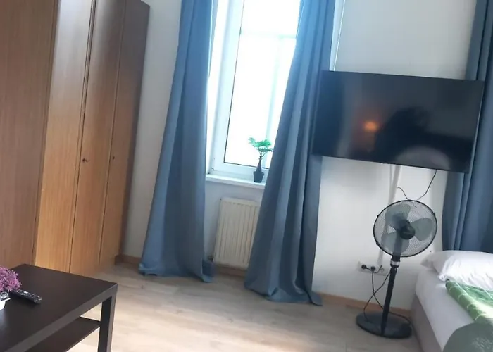 Elegant Private Close To Millennium Διαμέρισμα Βιέννη